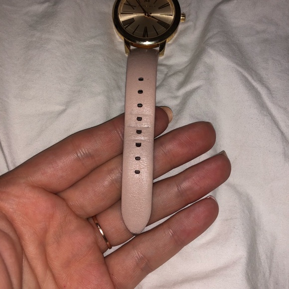 Michael Kors Watch - Picture 2 of 4